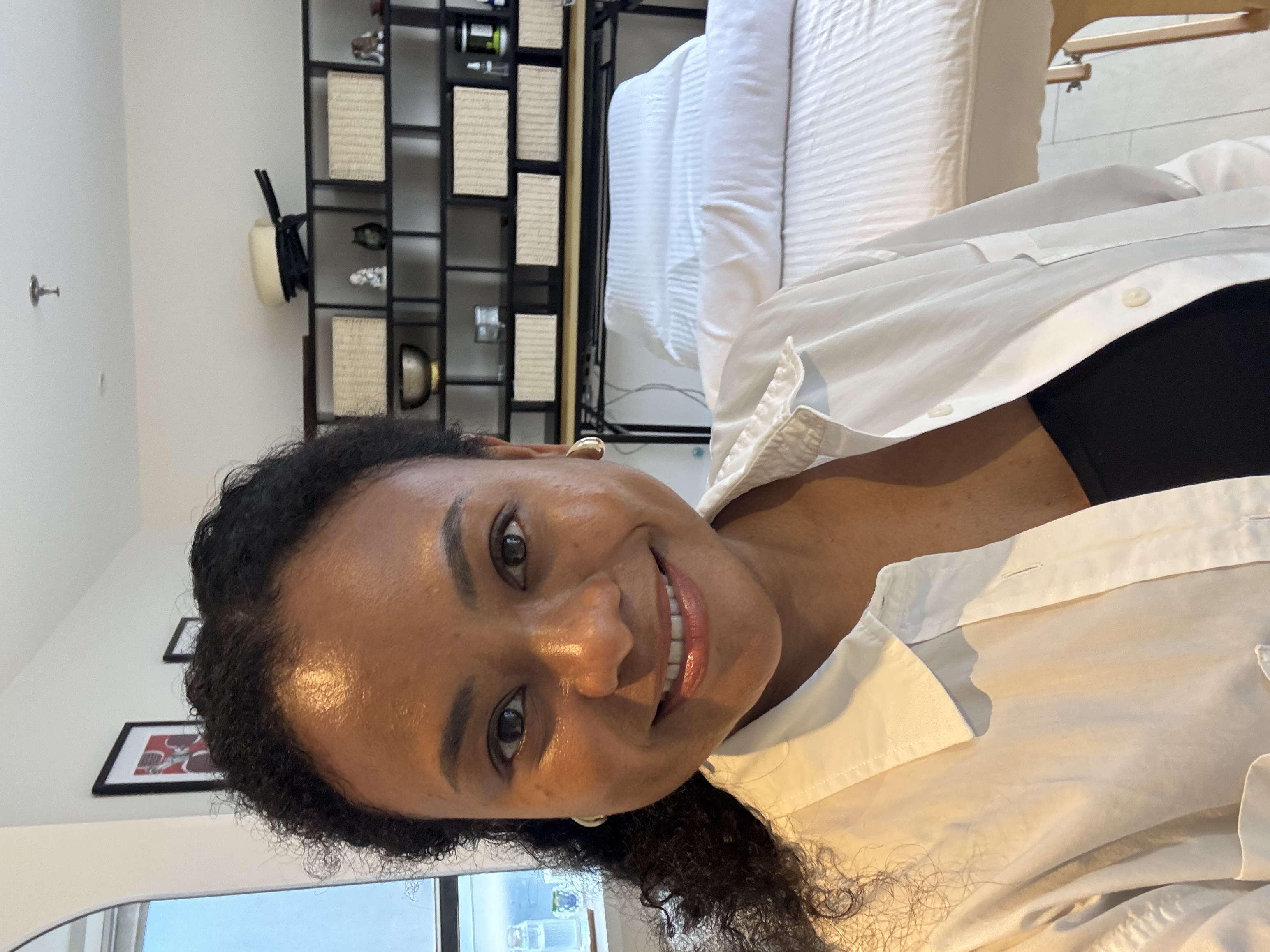 Faith Lantz working at the treatment table, craniosacral therapy, Hong Kong